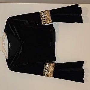 Fashion Nova Black Semi Cropped Long Sleeve Shirt with Gold Accents